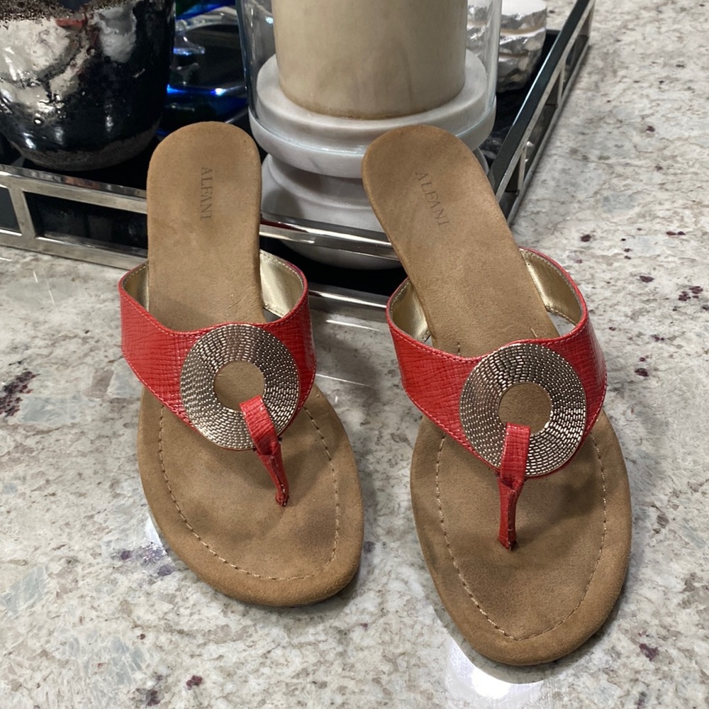 Alfani womens slide sandals size 7.5